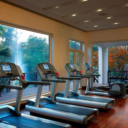 Itc Mughal, A Luxury Collection Resort & Spa, Agra Esterno foto The gym at the Taj Bengal