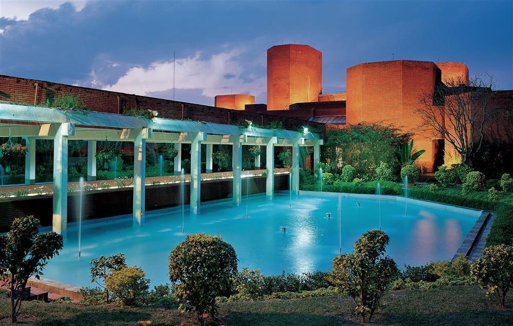 Itc Mughal, A Luxury Collection Resort & Spa, Agra Servizi foto The Taj Mahal Palace, Mumbai