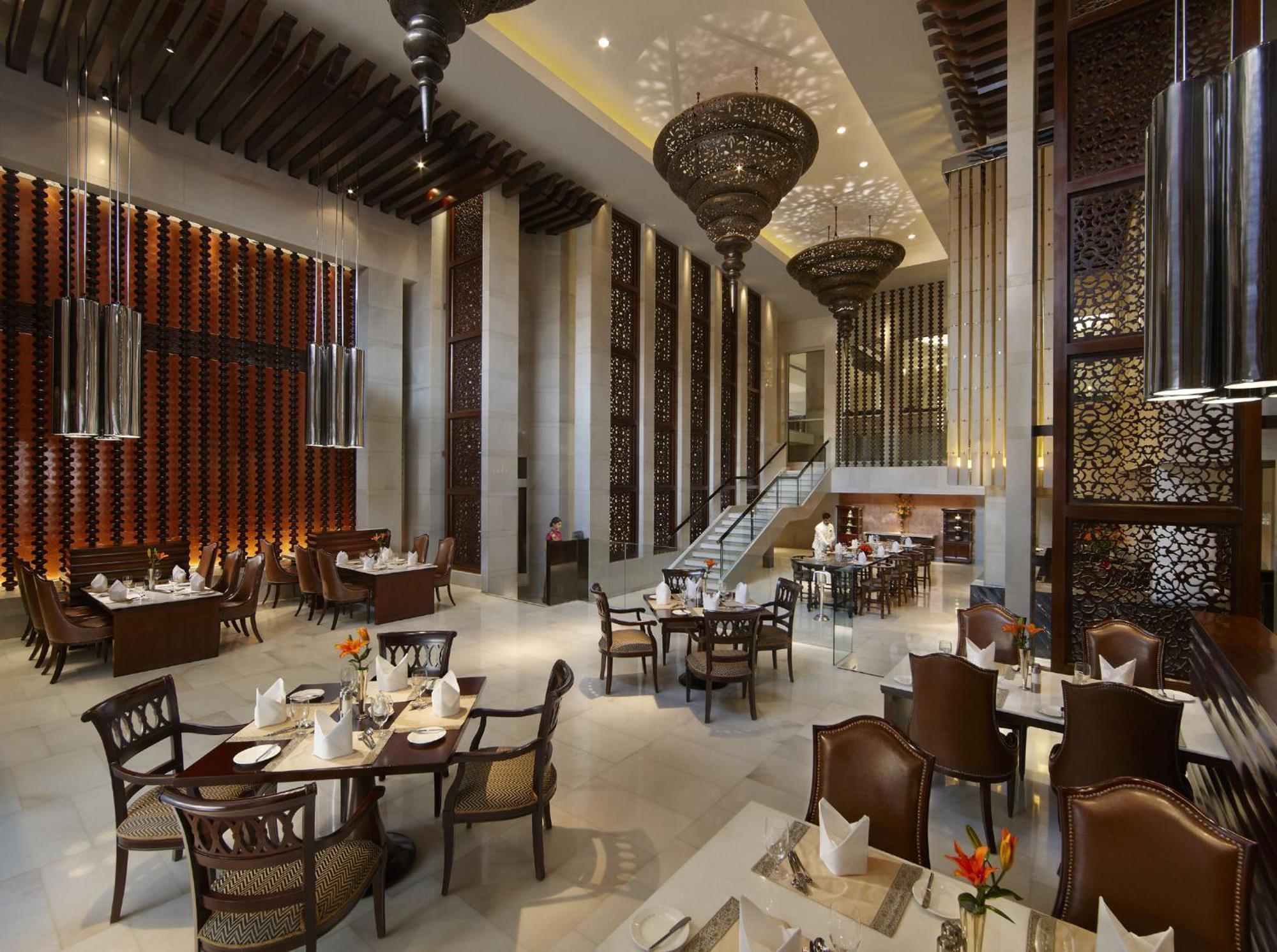 Itc Mughal, A Luxury Collection Resort & Spa, Agra Esterno foto The restaurant