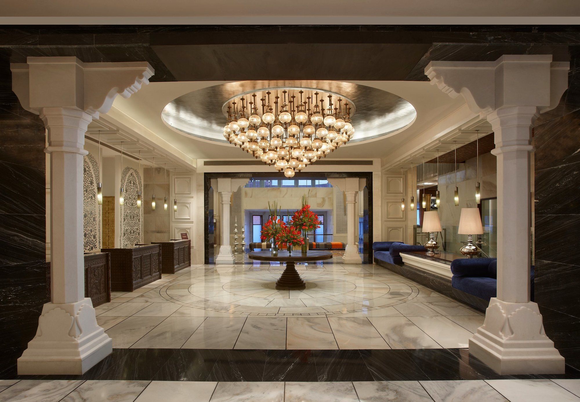 Itc Mughal, A Luxury Collection Resort & Spa, Agra Esterno foto The lobby of the Four Seasons Hotel