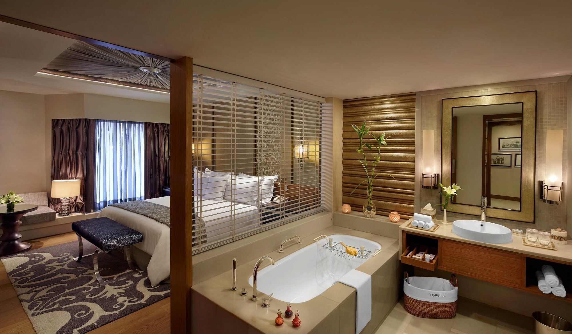 Itc Mughal, A Luxury Collection Resort & Spa, Agra Esterno foto A bathroom at the Taj Mahal Palace, Mumbai